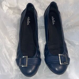 Navy Abella Clara Ballet Flat in US size 11
